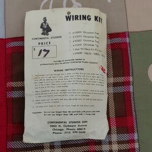 Vintage Ceramic Christmas Tree Wiring Kit With 17 plastic 'bulbs'